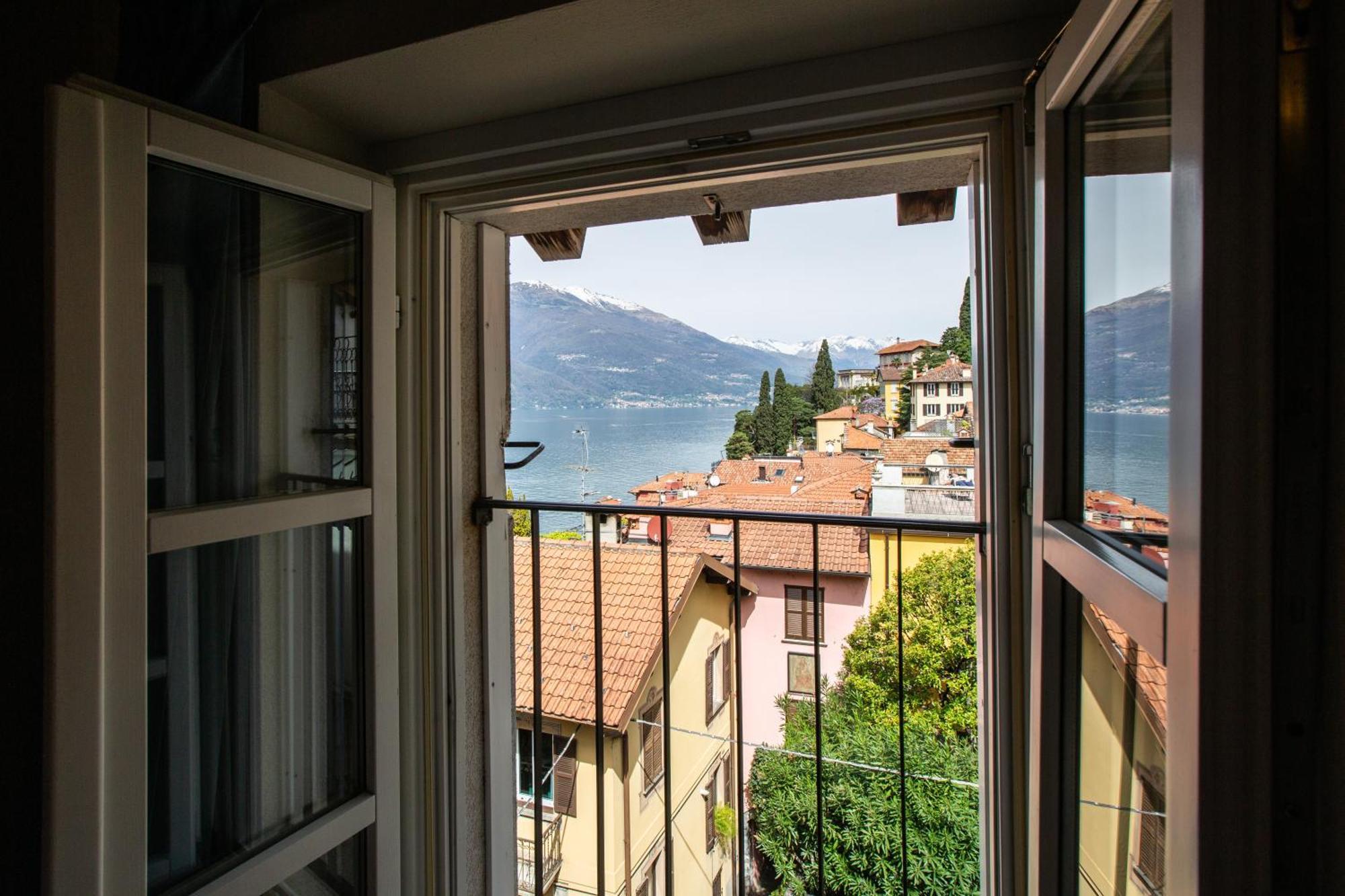 Albergo Del Sole Varenna Exterior foto