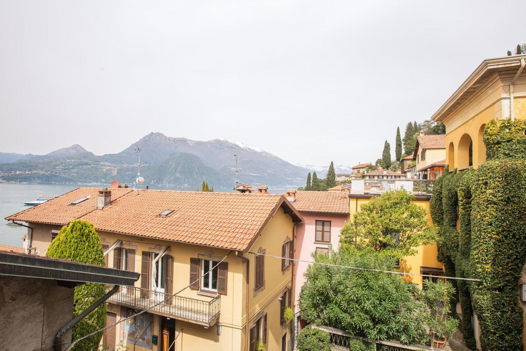 Albergo Del Sole Varenna Exterior foto